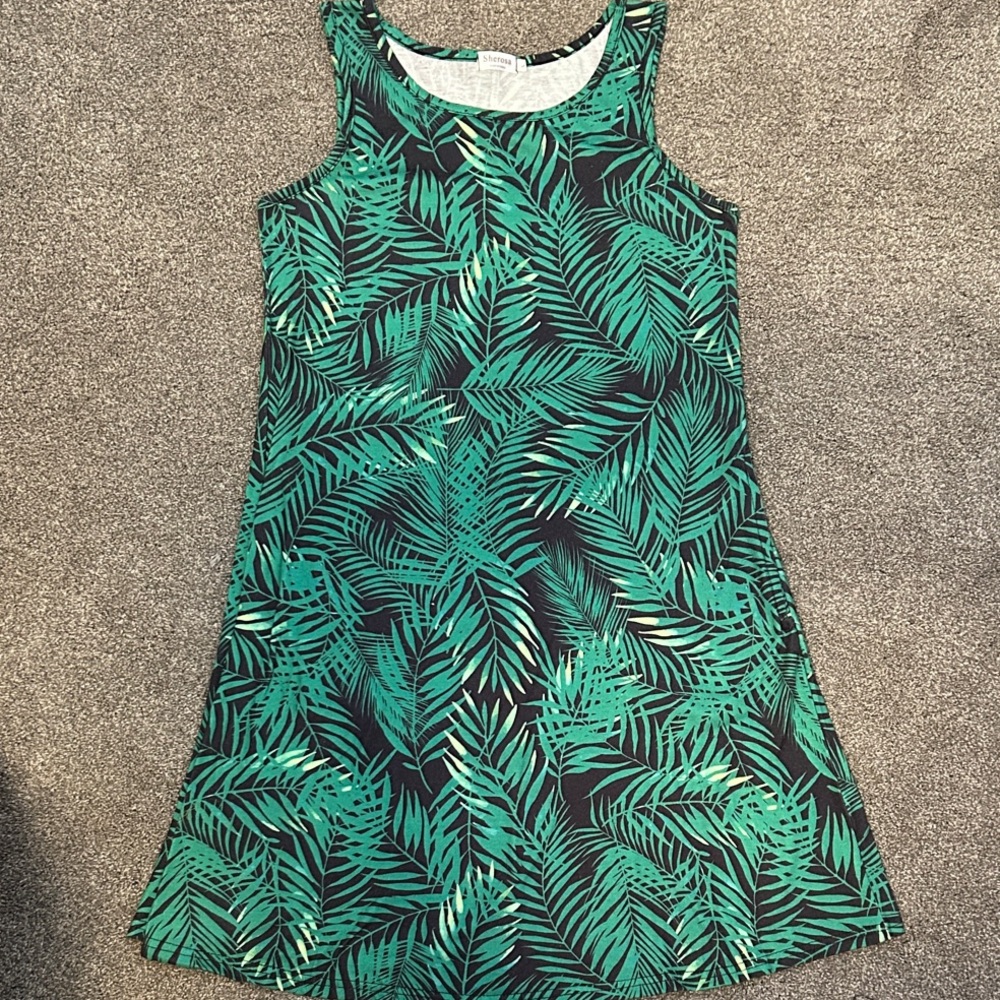 Leafy Green Casual Dress with Pockets